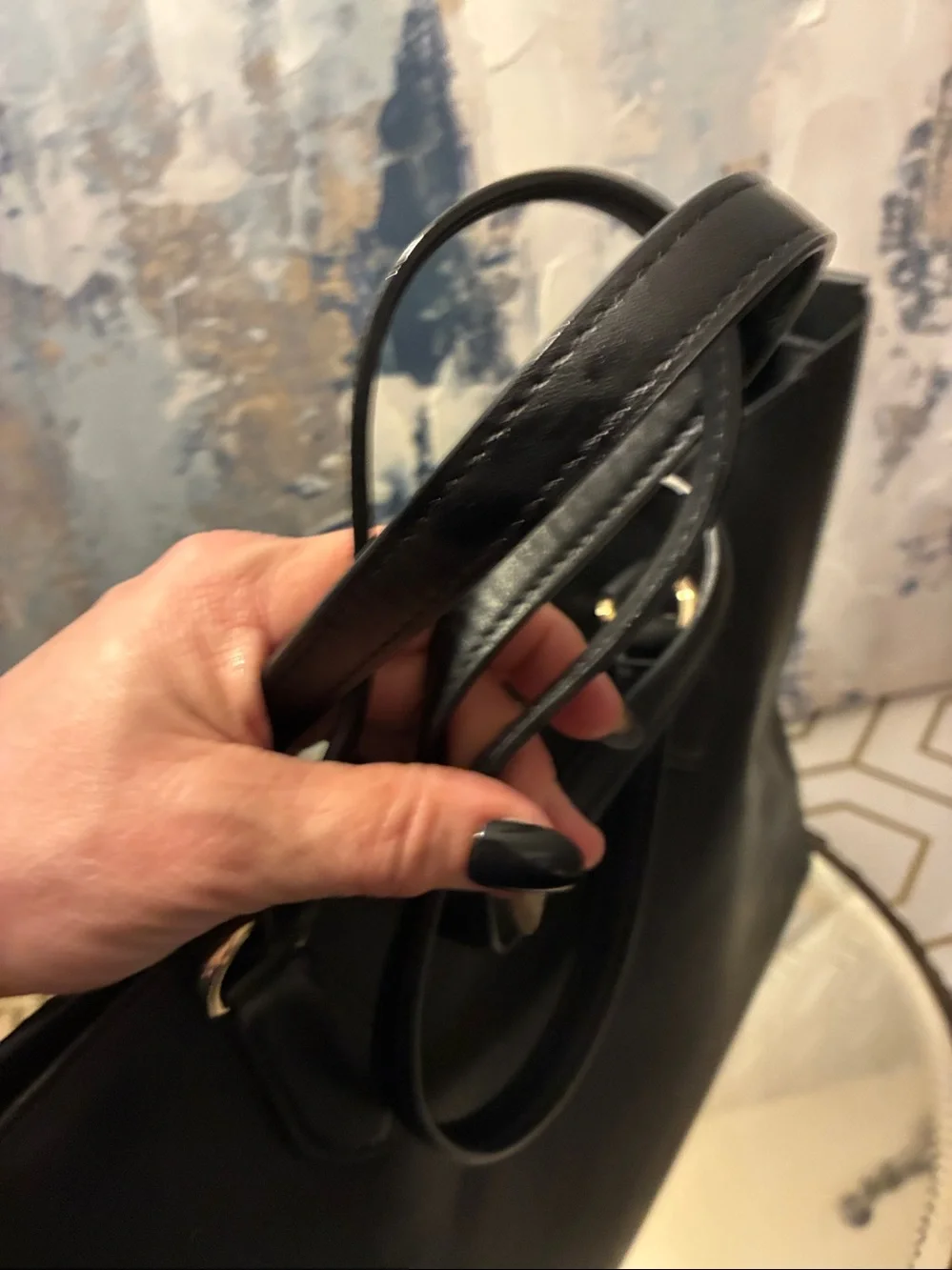 GUC !Genuine Michael Kors Black  Leather XL Tote